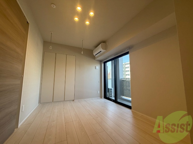 その他部屋・スペース　寝室は７．２帖の洋室です。セミダブルサイズは置けます。