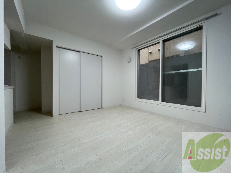 居室・リビング　広くてキレイなお部屋が広がっていて、充実した生活が送れそう。