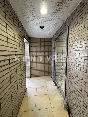 ロビー　落ち着いたロビーです