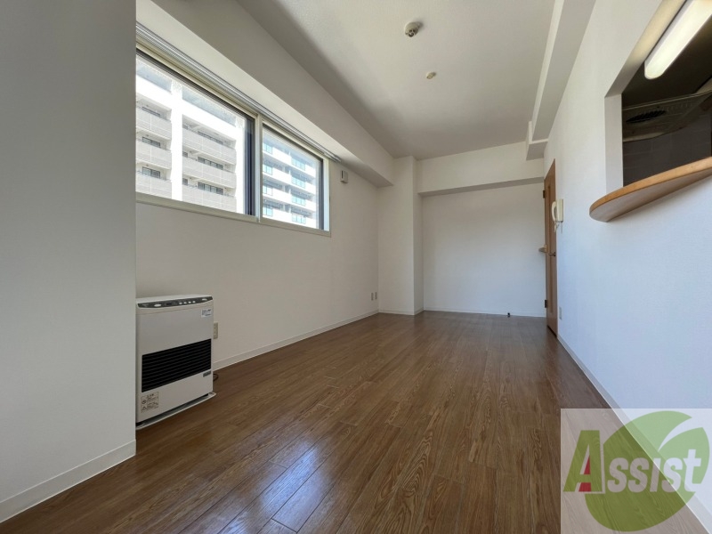 居室・リビング　広くてキレイなお部屋が広がっていて、充実した生活が送れそう。