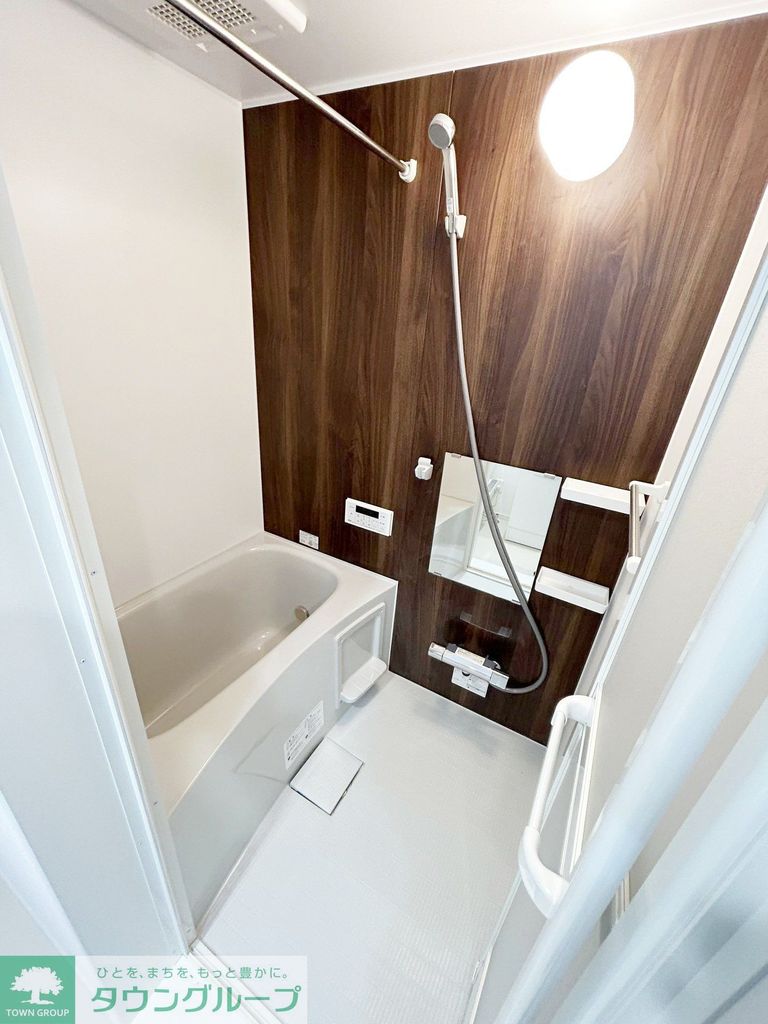 バス・シャワールーム　お問合せはタウンハウジングまで！※現地待合わせ相談可能
