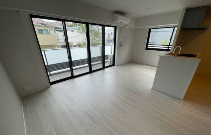 ルフォンプログレ高田馬場ノースの居間写真