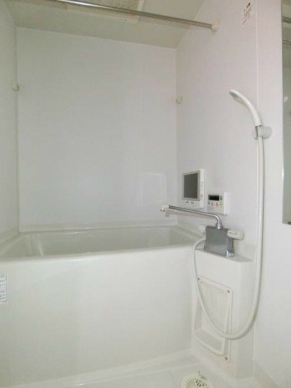 バス・シャワールーム　図面と現状に相違がある場合には現状を優先