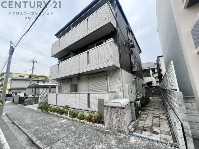 建物外観　オートロック完備で安心のセキュリティ♪