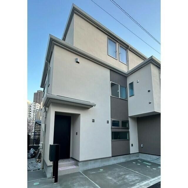 建物外観　お電話でお問い合わせを頂くとスムーズです♪