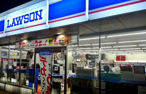 コンビニ　ローソン 桐生東一丁目店（コンビニ）まで390m