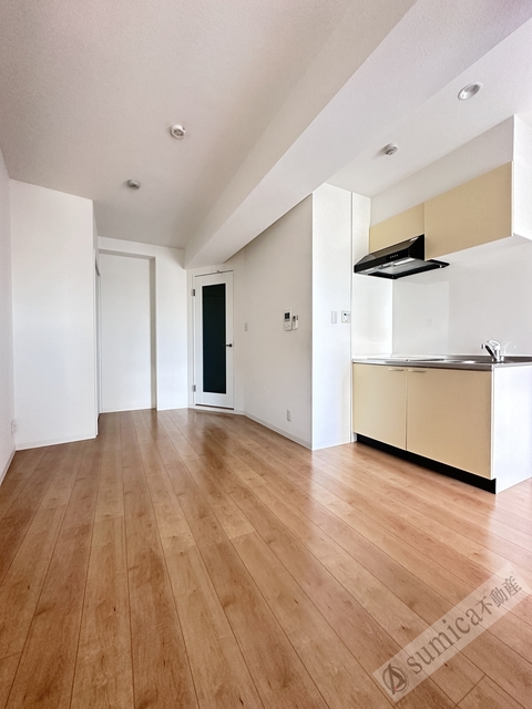 居室・リビング　日当たりのいいお部屋です