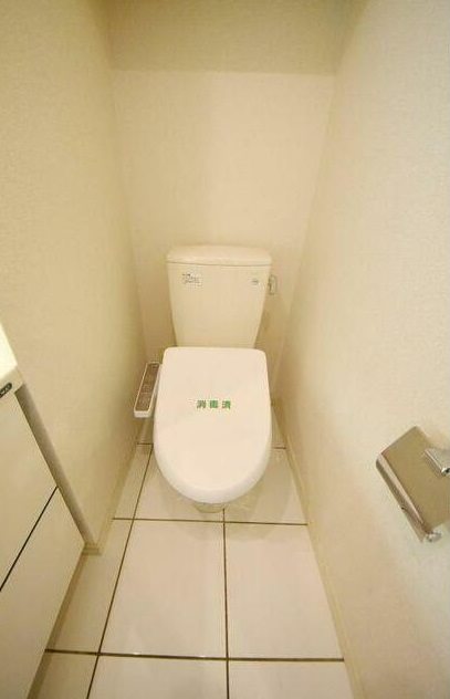 トイレ　別号室参考写真