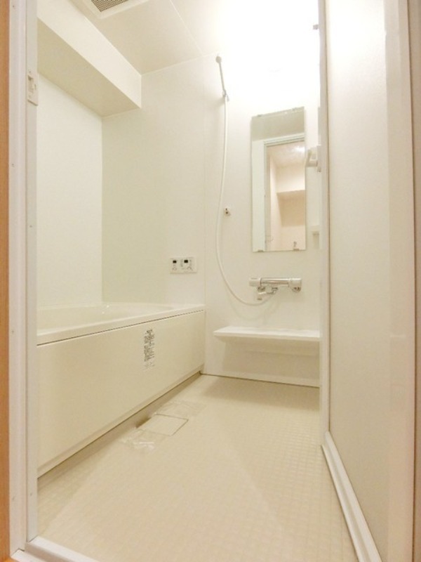 バス・シャワールーム　図面と現状に相違がある場合には現状を優先