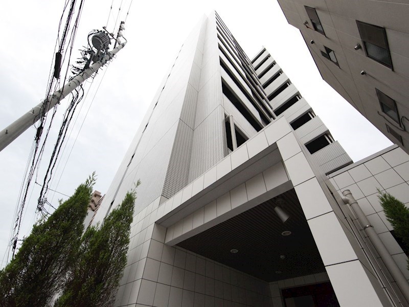 建物外観　外観　オートロック付　宅配ＢＯＸ付　防犯カメラ