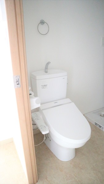 トイレ　※別部屋参考写真