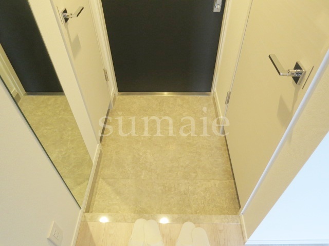 玄関　玄関はこちら♪