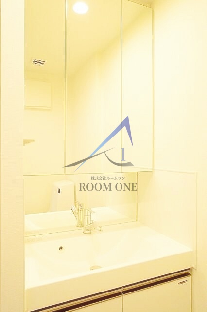 洗面設備　洗面台です。