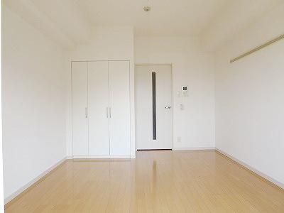 居室・リビング　★洋室7.72帖★