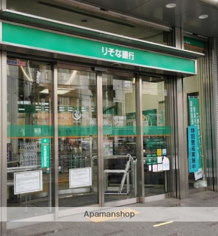 銀行　（株）りそな銀行／品川支店（銀行）まで244m