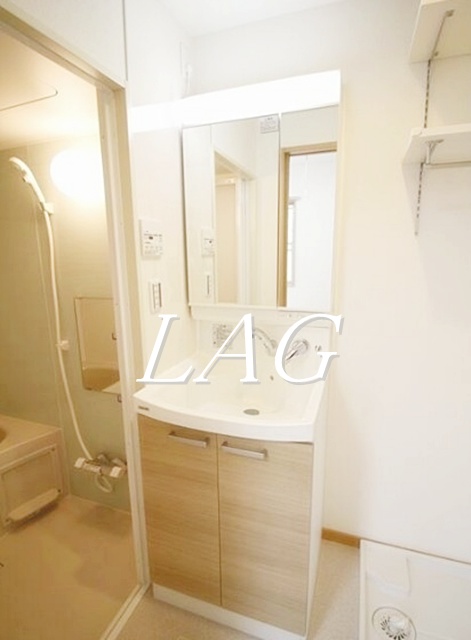 洗面設備　洗面台です。