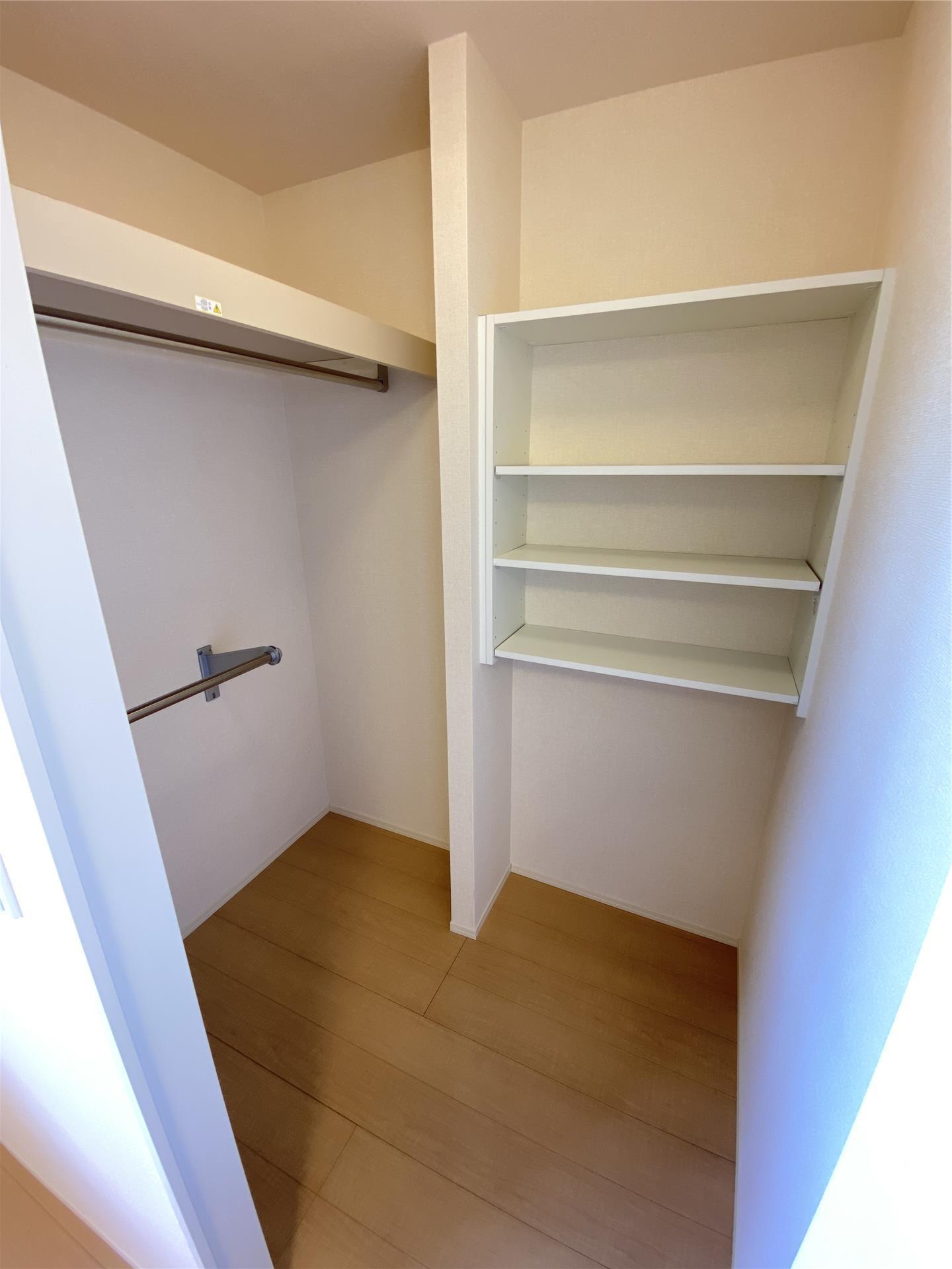 収納　収納（同タイプ）