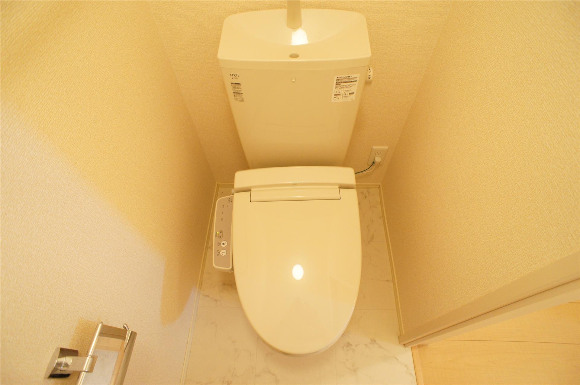 トイレ　トイレ（同タイプ）