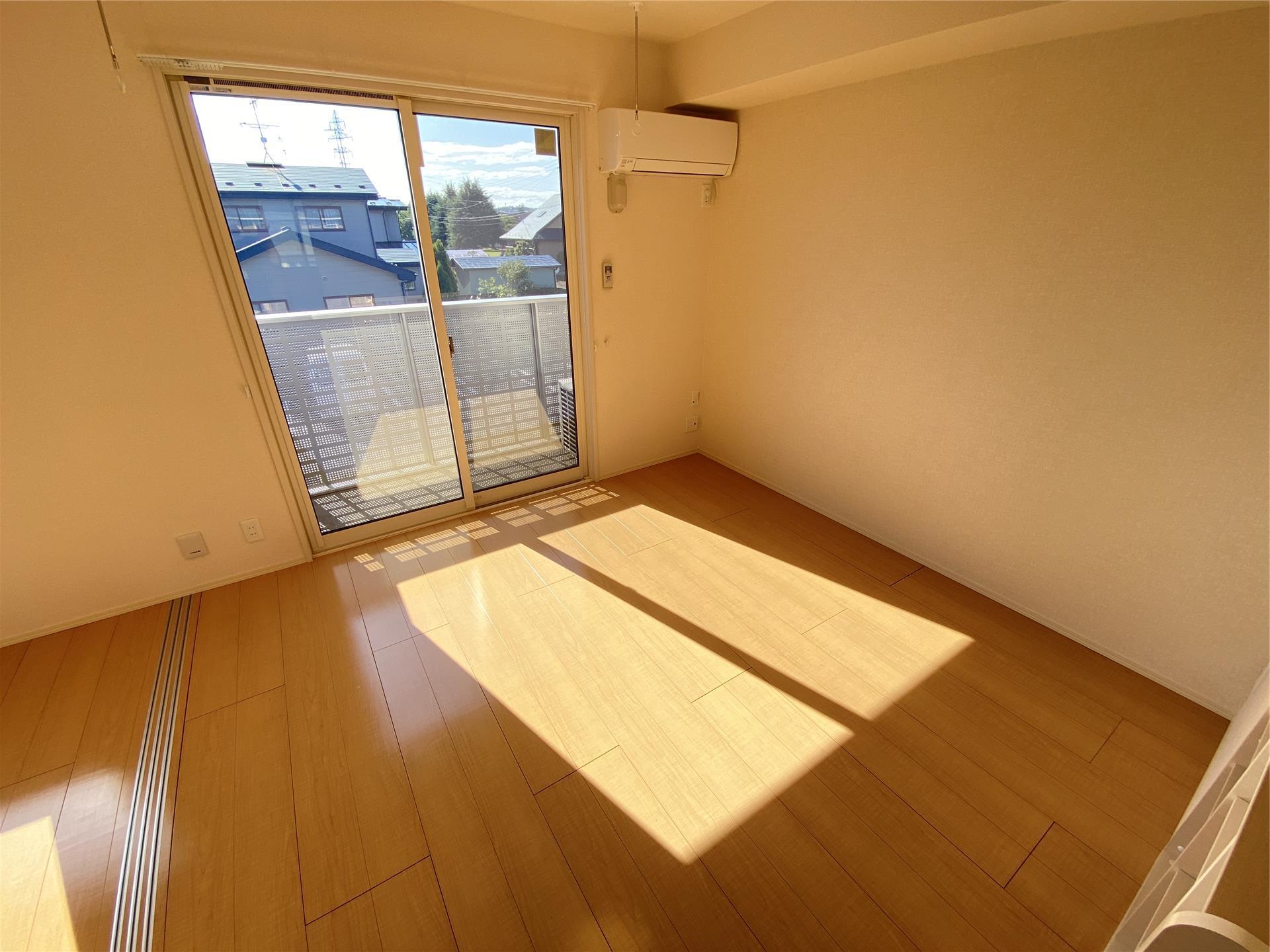 居室・リビング　リビング（同タイプ）