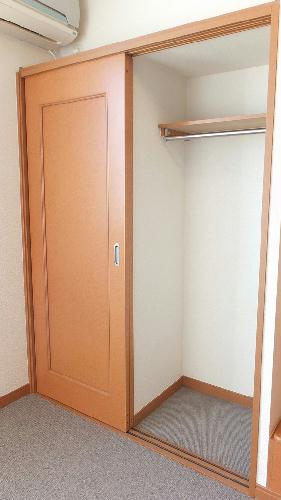 収納　クローゼット