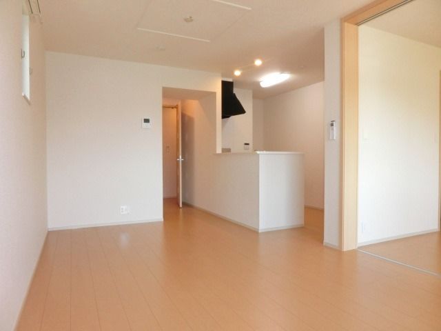 その他部屋・スペース　広く開放感のあるお部屋です！