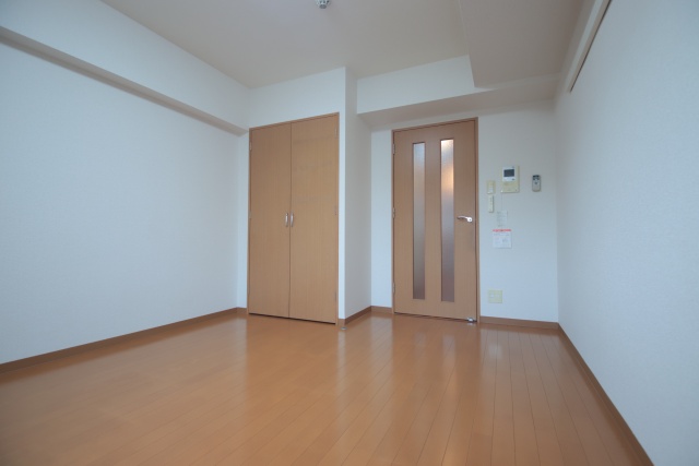 居室・リビング　※別室の参考写真の為、現況優先です。