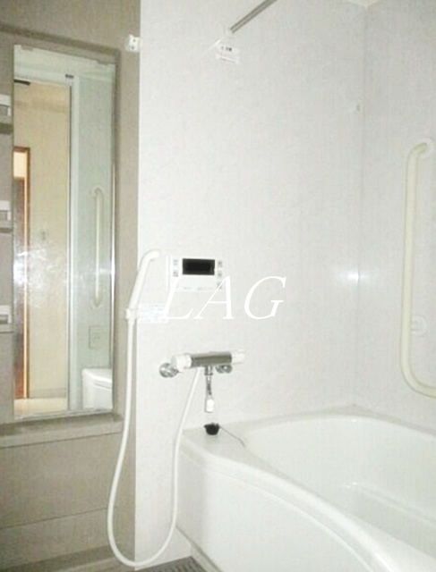 バス・シャワールーム　お風呂です。