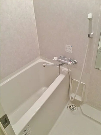 バス・シャワールーム　浴室