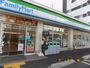 コンビニ　ファミリーマート島屋三丁目店（コンビニ）まで68m