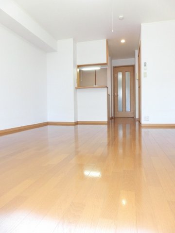 その他部屋・スペース　明るい色調の室内です