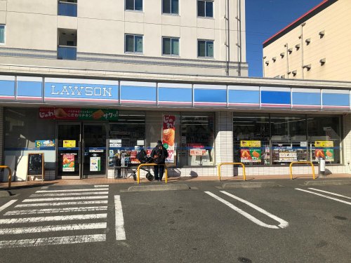 コンビニ　ローソン 港北大豆戸町店（コンビニ）まで198m