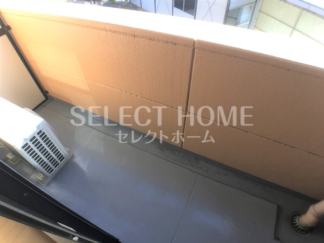 バルコニー　落ち着いた時間を過ごせるバルコニーです