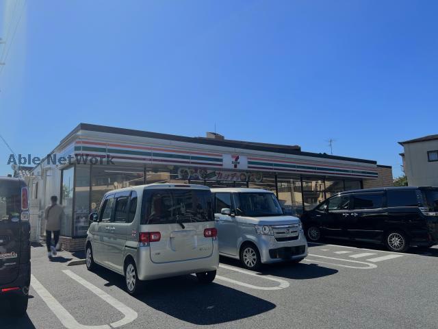 コンビニ　セブンイレブン尾張旭緑町店（コンビニ）まで842m