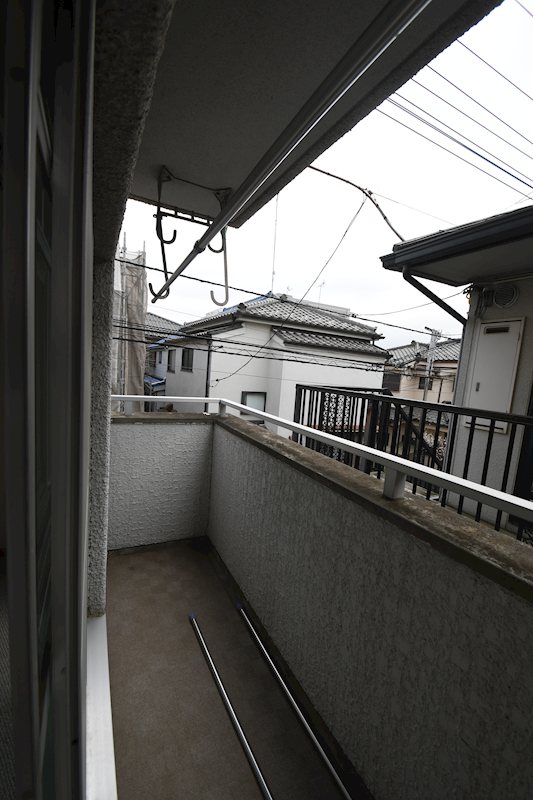 バルコニー　画像は202号室のものです