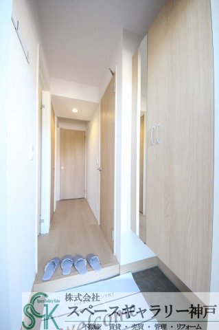 玄関　※お部屋により仕様が異なる場合があります※