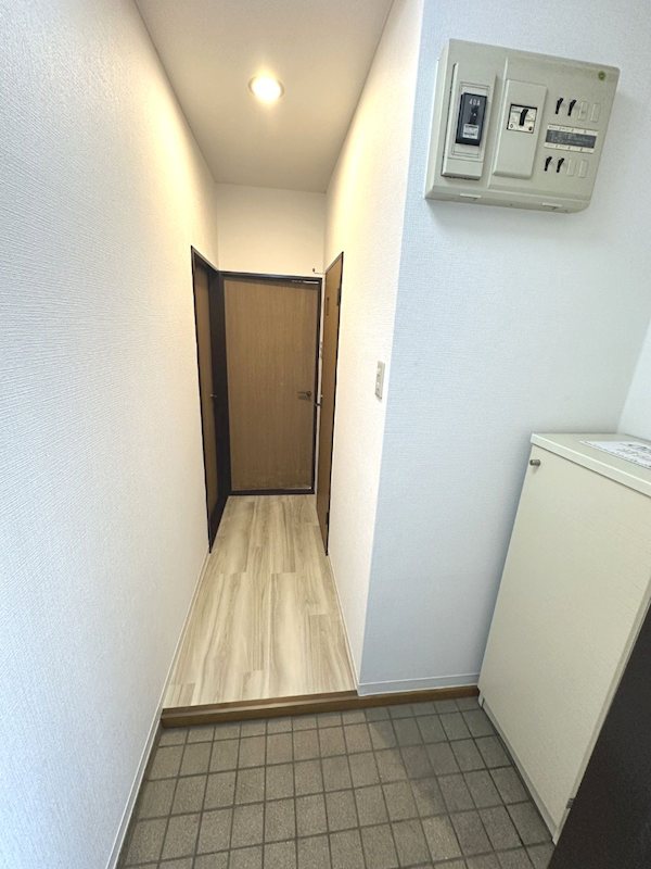 玄関　シューズボックス付きの玄関