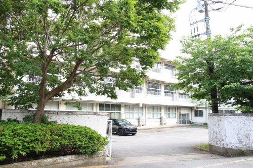 小学校　土浦市立土浦第二小学校（小学校）まで700m