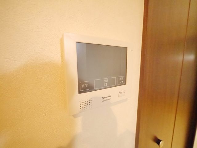 セキュリティ　同物件別部屋写真
