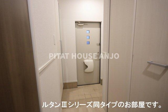 玄関　シンプルで使いやすい玄関です