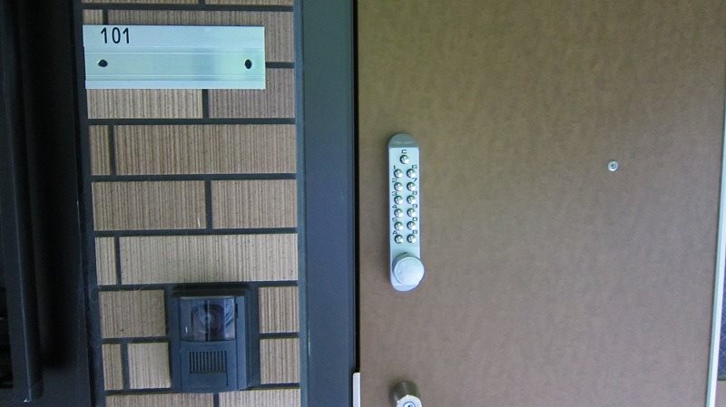 玄関　※現況優先