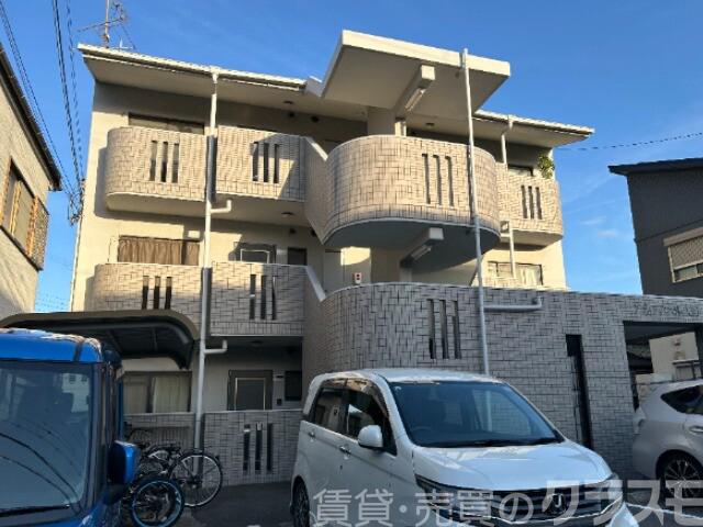 建物外観　静かな住環境です♪