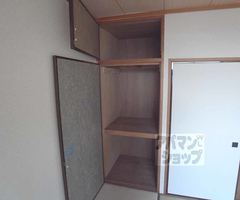 収納　半間の押入れ。
