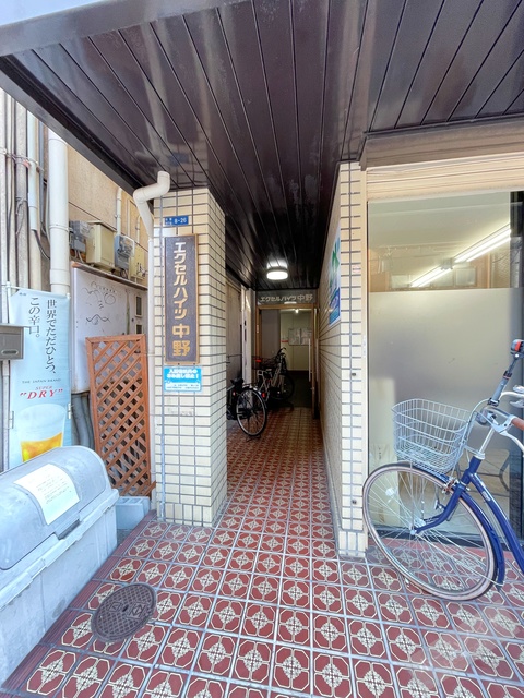 エントランス