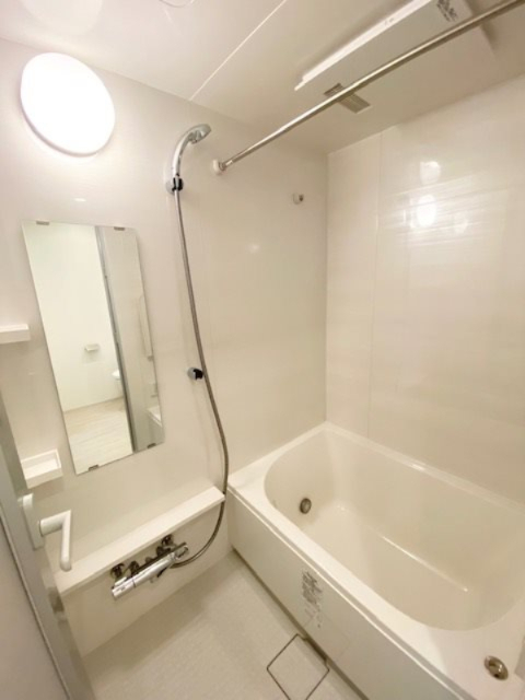 バス・シャワールーム　別部屋参考写真