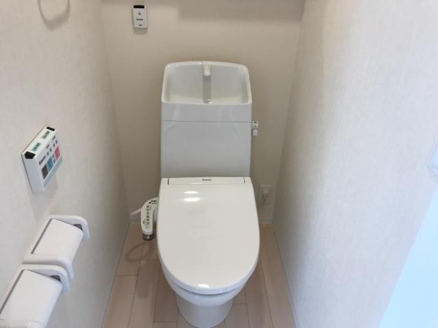 トイレ　トイレ