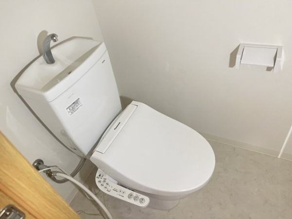 トイレ　清潔感のあるトイレです