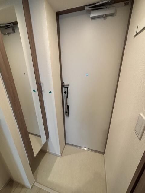 玄関　収納もある玄関です