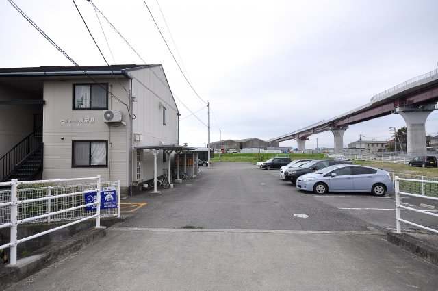 駐車場　セジュール濱田III