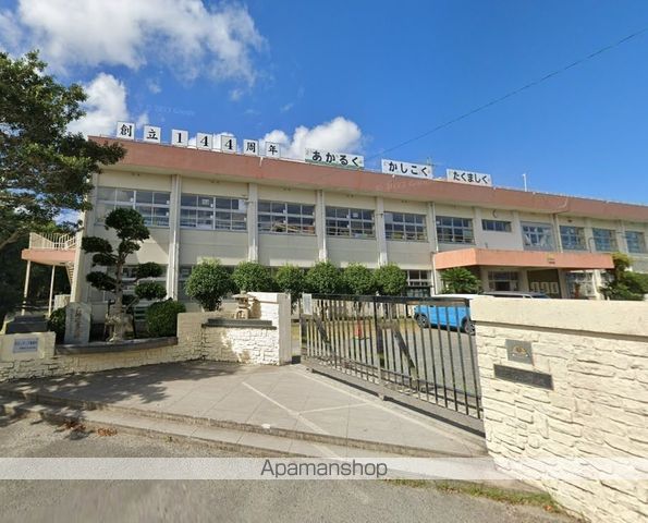 小学校　鹿児島市立石谷小学校（小学校）まで8901m