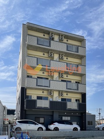 建物外観　落ち着いた雰囲気の外観です